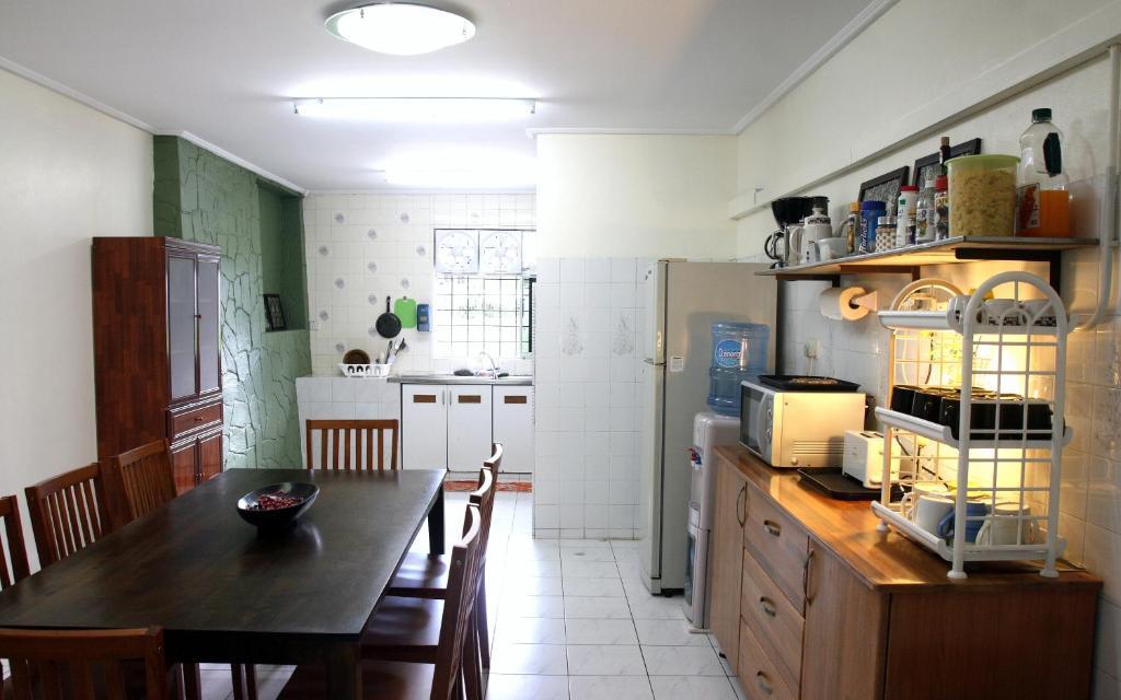 Morning Glory Guest House 쿠칭 외부 사진